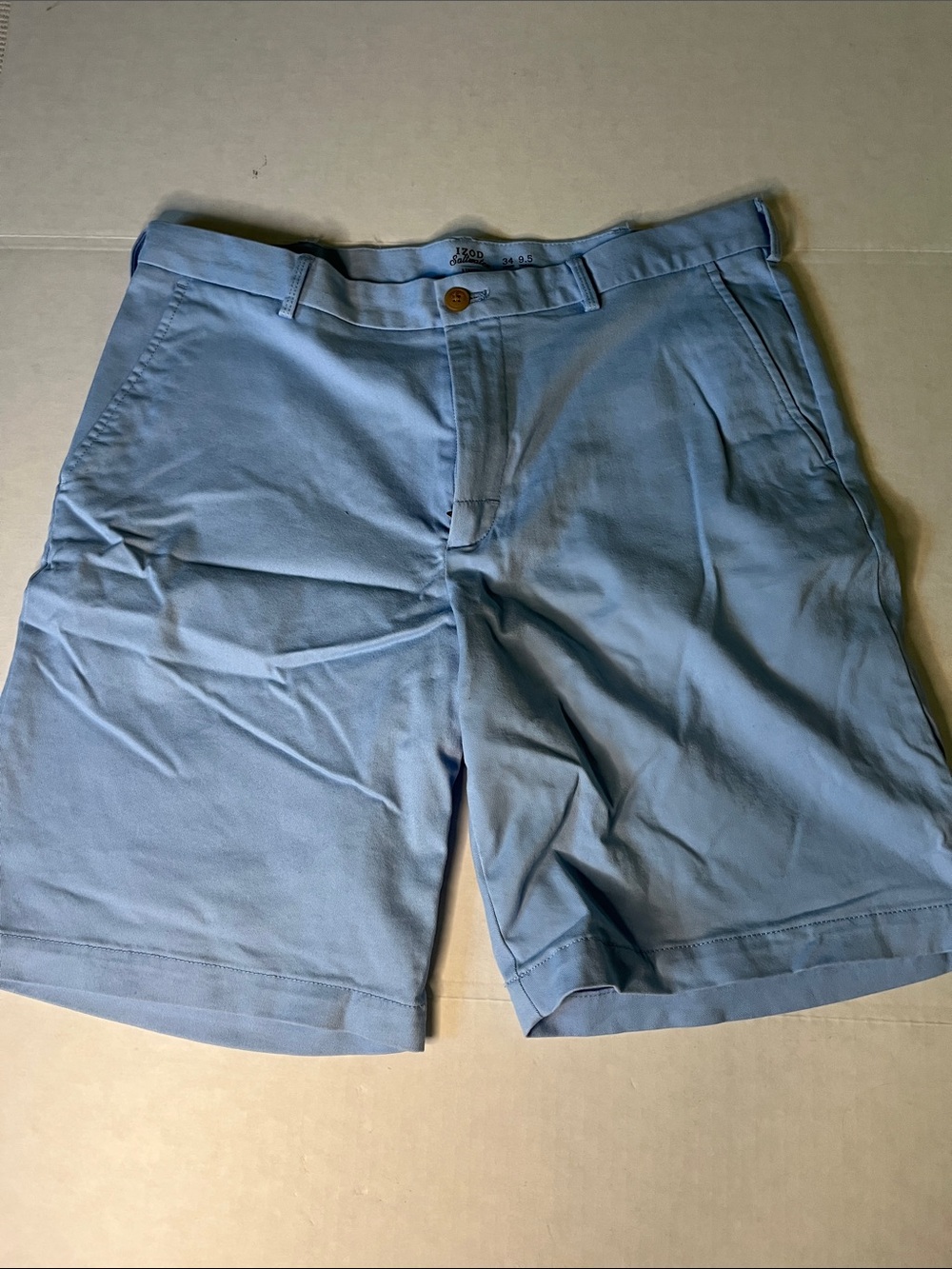 Izod Saltwater Light Blue Flat-Front Chino Shorts size 34 inseam 9.5” N w/o Tags